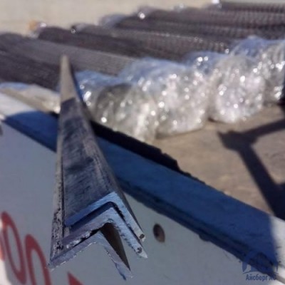 Уголок стальной равнополочный 125х125х16 мм 09Г2С ГОСТ 8509-93 купить в Комсомольске-на-Амуре